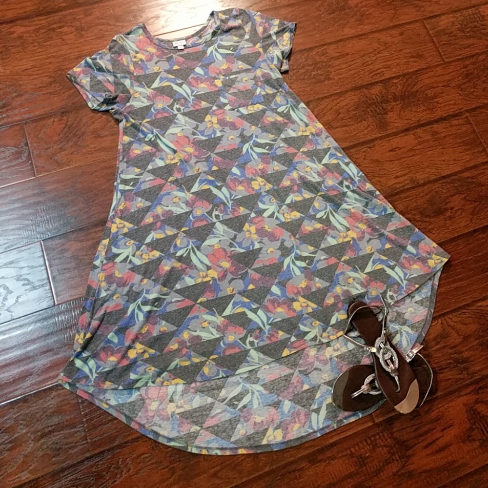 Heathered floral geometric gray Lularoe Carly